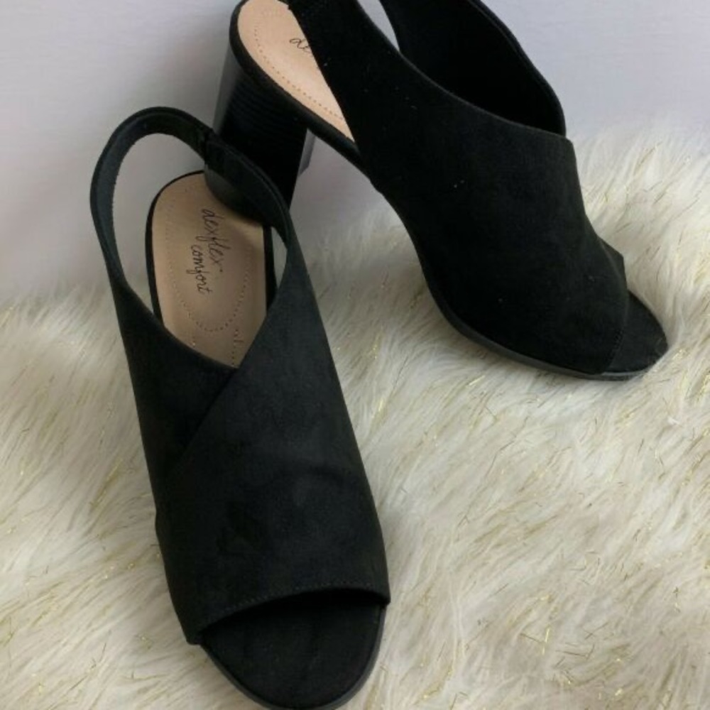 Black suede sandal with 2-3” heel.Very comfortable